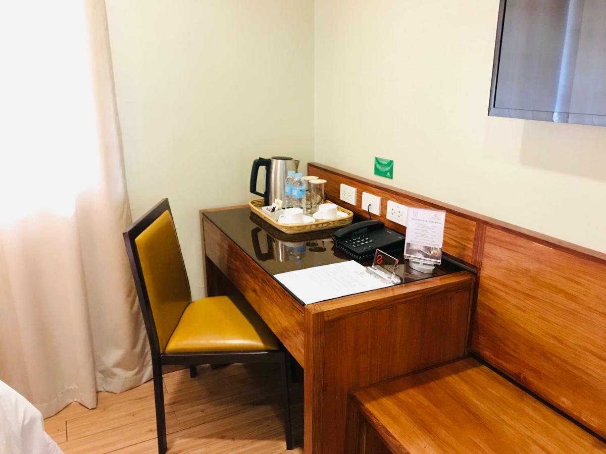Coron Soleil Express Hotel Экстерьер фото